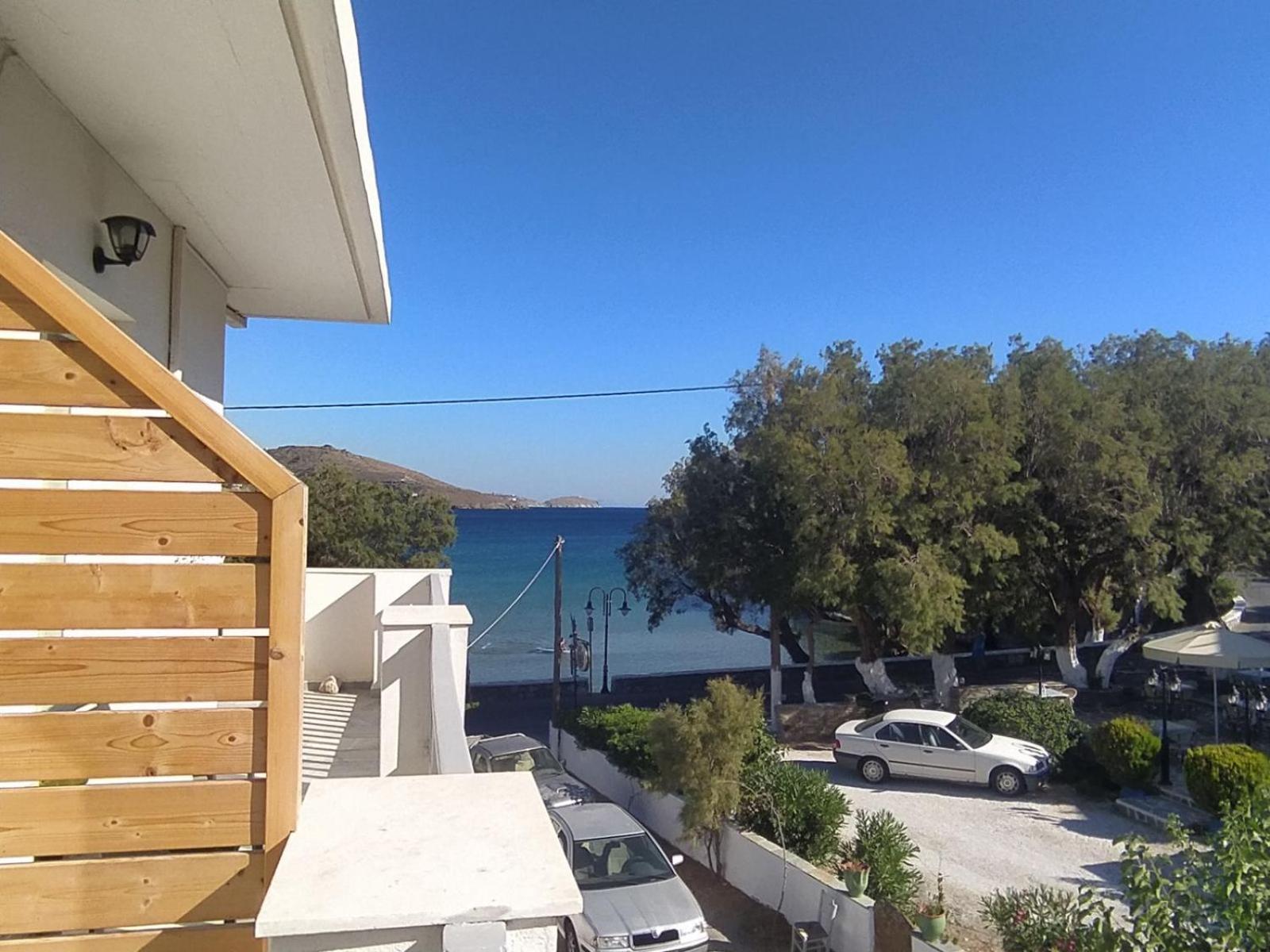 Kantouni Guest House By The Sea Баці Екстер'єр фото
